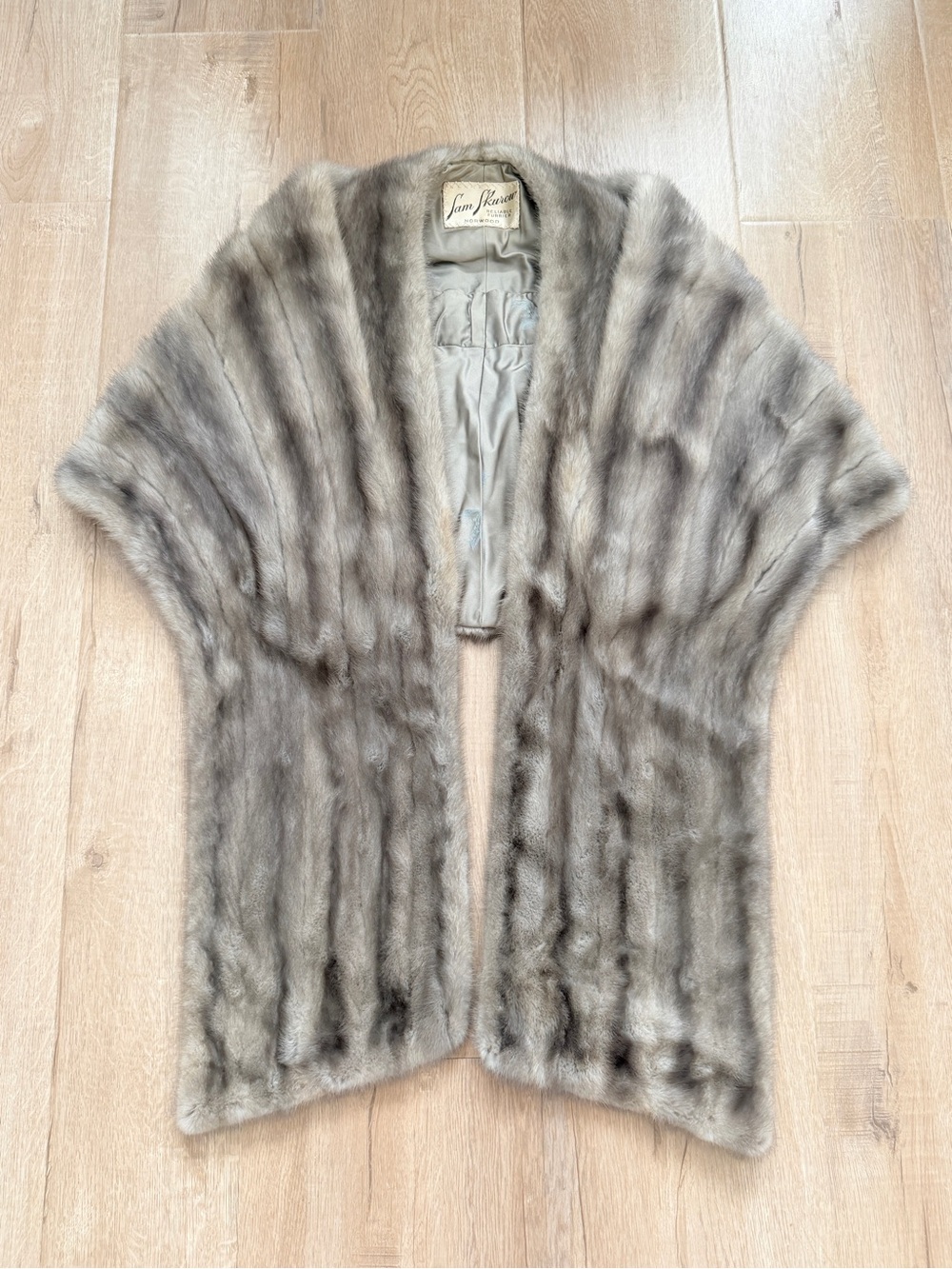 Vtg Sam Skurow Gray Silver Mink Fur Stole Shawl Wrap Coat, Holiday Party Wedding